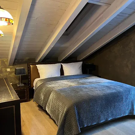 Lux Mit Sauna Lägenhet *